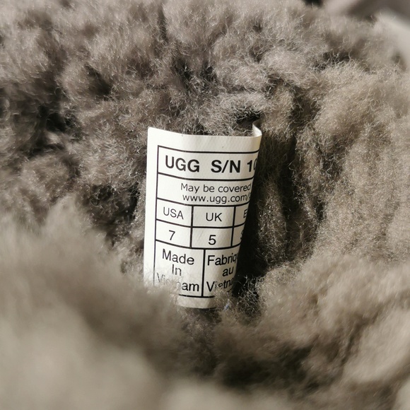 UGG boots - Picture 7 of 7